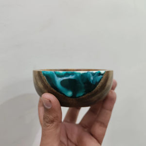 Tazón de Resina y Madera de Último Diseño, Tazón Redondo para Servir, con Acabado Pulido, para Hogar, Hotel y Restaurante, Hecho a Mano - Product Image 1