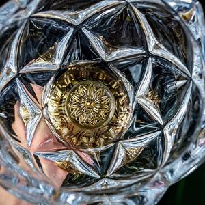 Cuenco Decorativo de Vidrio con Base de Metal Dorado para Exhibición en Mesa del Hogar, Uso Diario, Decoración para Fiestas y Eventos, de la India - Product Image 5