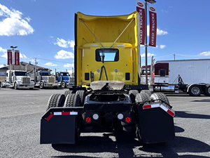 Used 2021 PETER BLIT Conventional Day Cab 579 400Hp Diesel Axles 6x4 Wheelbase 186 Front Axle 12,000 Automatic Transmission - Product Image 2