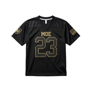 เสื้อฟุตบอลอเมริกันผ้าตาข่ายโพลีเอสเตอร์ 100% ระบายอากาศได้ดี สีดำทอง ปักหมายเลขแบบกำหนดเอง ตกแต่งด้วยผ้าทวิลล์ คอวี - Product Image 1
