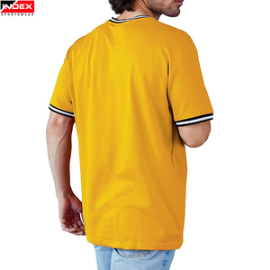 Camiseta de Manga Corta Amarilla para Hombre INDEX, Cuello Redondo, Informal, de Algodón Jersey, Color Sólido, Corte Regular, con Ribete en Contraste - Product Image 2