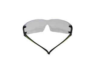Gafas Protectoras Ligeras Sin Marco Securefit SF401AF, Lentes Transparentes con Revestimiento Antivaho/Antirrayaduras, Marco de TPE para Mayor Comodidad y Seguridad - Product Image 5