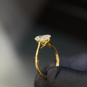 Vintage Style Lab Grown Diamond Ring with Elegant Gemstone Setting for Women Wedding Party and Special Occasion Wear Use - Product Image 2