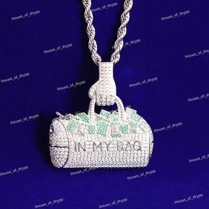 Pendentif sac à argent en argent 925 avec diamant moissanite vert glacé, collier de luxe hip hop pour homme - Product Image 3