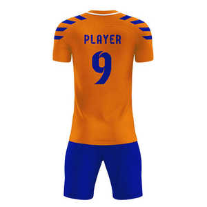 ชุดฟุตบอลสำหรับฝึกซ้อมและแข่งขัน เสื้อกีฬาและกางเกงขาสั้นเนื้อผ้านุ่ม แห้งเร็ว - Product Image 2