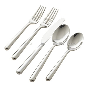 Juego de Cubiertos Modernos de Acero Inoxidable, Vajilla Metálica Ecológica con Personalización para el Hogar, Bodas y Restaurantes - Product Image 4