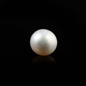 Loose Pearl 5.45 Carat Exquisite Gemstone for Fine Jewelry - Product Image 1