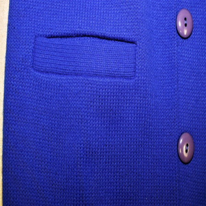 Pull cardigan universitaire vintage en acrylique sans marque, qualité export 2025, style années 60, bleu - Product Image 5