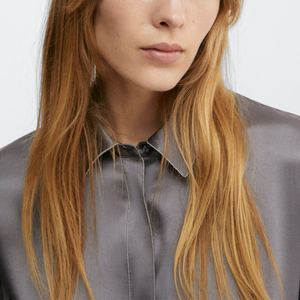 Chemise en soie de haute qualité pour femmes, manches longues, couleur unie, design simple, chemisier pour le bureau, vêtements formels, vêtements en soie de luxe, nouveauté - Product Image 5