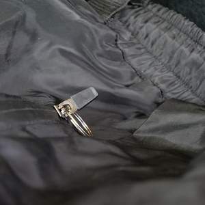 Pantalones de Esquí Unisex Personalizados de Alta Calidad, Resistentes al Viento e Impermeables, con Forro Polar, 100% Nailon, Colores Sólidos, Corte Holgado y Talla Grande - Product Image 5