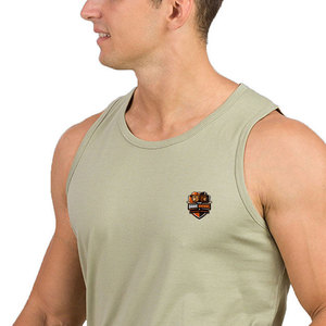 Débardeur confortable pour homme, conçu pour un usage quotidien, avec tissu respirant, coupe flexible et construction durable - Product Image 6