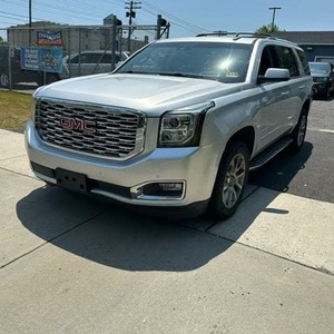 Perfectly Used 2018 GMC Y u k o n D e n a l i 4WD - Product Image 1
