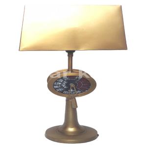 Lámpara de mesa de latón decorativa de la mejor calidad de alta venta - Product Image 1