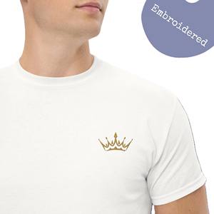 Nueva camiseta blanca bordada con corona para hombre – Camiseta de algodón premium con diseño minimalista real, top informal de manga corta para uso diario - Product Image 6