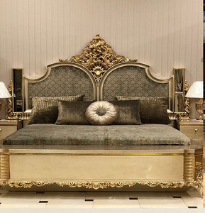 Exquisita cabecera de cama con forma de pavo real, tallada a mano en madera de teca natural de alta calidad. Disponible a precios de mayorista. - Product Image 6