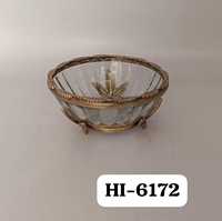 Bol en verre et métal avec bordure et base en laiton doré, forme ronde.