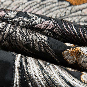 เสื้อแจ็คเก็ตบอมเบอร์สไตล์ญี่ปุ่น ยี่ห้อโยซูกะจัง ปักลายแบบดั้งเดิม ผ้าซาติน ลายสักแฟลช สไตล์ซูกะจังสำหรับผู้ชาย - Product Image 6