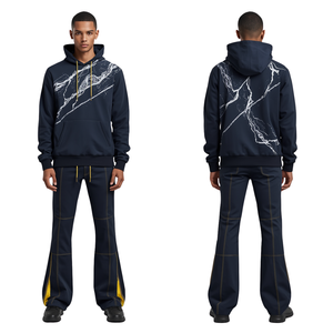 Survêtement évasé pour homme au style distinctif avec graphiques Midnight Voltage et coupe large premium tendance - Product Image 3