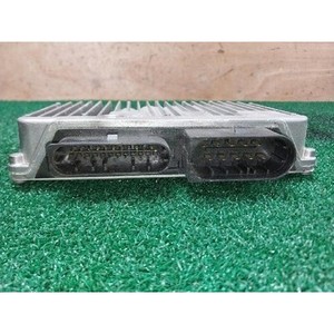 ECU และโมดูลคอมพิวเตอร์มือสองสำหรับรถยนต์ซีรีส์ 7 รุ่น 7575654 - Product Image 3