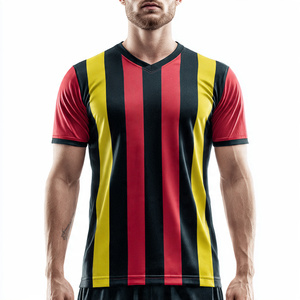 เสื้อฟุตบอล OEM แบบซับลิเมชั่น 100% โพลีเอสเตอร์ เสื้อฟุตบอลลายทางสำหรับผู้ชาย เสื้อฟุตบอลชาย - Product Image 2