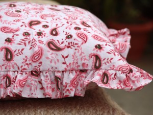 Housses de coussin décoratives rectangulaires bohèmes indiennes faites à la main, imprimées au bloc, à volants floraux, pour oreillers décoratifs - Product Image 5