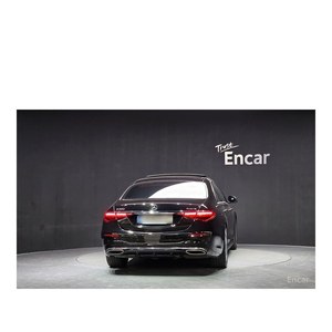 Mercedes-Benz Classe S S500L 4MATIC Modèle décembre 2023 78 432 km Boîte de vitesses automatique Sièges en cuir Volant à gauche Caméra arrière - Product Image 4