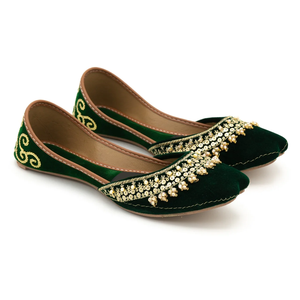 New Design Red Color Custom Made Fancy Punjabi Khussa <b>Jutti</b> for Women Pakistani Khussa Flat Leather Sole Wedding Bridal Khussa - Product Image 3