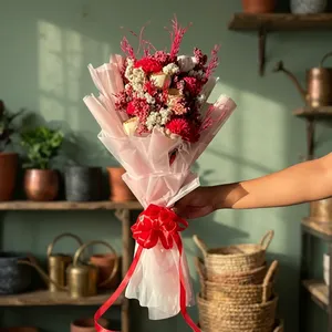 Ramo de Rosas Preservadas Hecho a Mano, Caja de Regalo con Flores Secas, Arreglo Floral de Larga Duración para Regalos del Día de San Valentín - Product Image 2