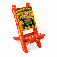 Chaise mobile en bois peinte à la main - Motif paysager d'art populaire indien traditionnel - Décoration de mariage et de maison - Mini chaise