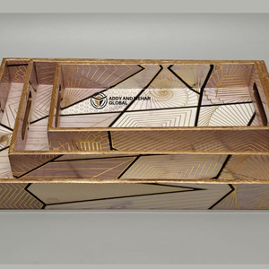 ชุดถาดเสิร์ฟเคลือบสีชมพูลายเรขาคณิต 3 ชิ้น – ถาดซ้อนกันได้ทำจาก MDF และกระดาษ ปลอดภัยสำหรับอาหาร ดีไซน์ทันสมัยหรูหรา สำหรับห้องครัว ห้องรับประทานอาหาร และตกแต่งบ้าน - Product Image 5