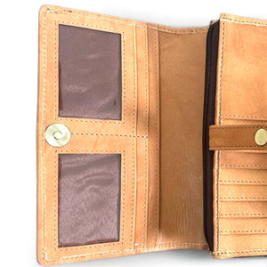 Cartera de cuero vacuno para hombre, fabricada en fábrica, con cierre plegable, para uso diario, de cuero genuino, disponible en todas las tallas. - Product Image 6