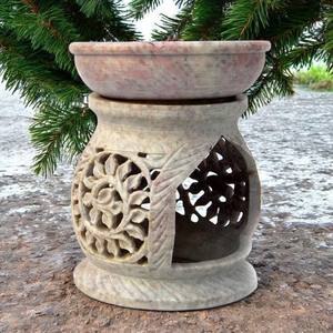 Brûleur d'huile en pierre ollaire fait main |   Diffuseur d'huiles essentielles |   Décoration d'intérieur aromathérapeutique |   Porte-encens en pierre naturelle - Product Image 1