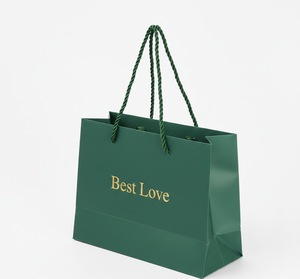 Sacs de shopping et sacs cadeaux en papier kraft de qualité supérieure, finition mate ou brillante, estampage à chaud du logo, emballage élégant pour bougies et cosmétiques - Product Image 3