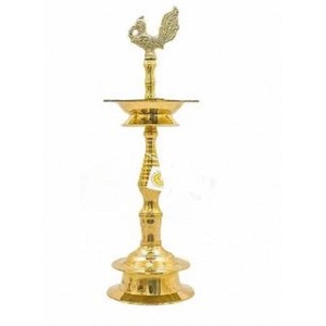 Support de Diya en Laiton Élégant en Forme de Paon Décoration de Table de Luxe Diya en Laiton en Forme de Paon pour les Fêtes Prix de Vente par le Fabricant - Product Image 1
