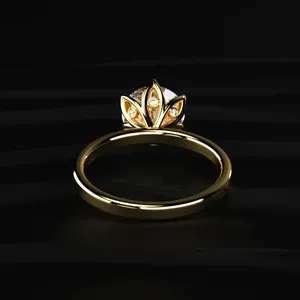 VVS-VS Clarity IGI Certified Round CVD Solitaire Engagement <b>Ring</b> With Floral Prong Handcrafted Diamond <b>Ring</b> From <b>Indian</b> Supplier - Product Image 4