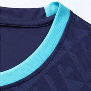 Uniforme de Fútbol para Hombre de Alta Calidad, Venta Caliente a Precio Económico, Uniforme de Fútbol para Hombre con Logotipo/Diseños Personalizados - Product Image 3