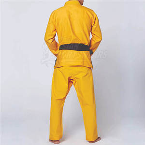 ชุดกิโมโน BJJ สีเหลืองสำหรับผู้ชาย ชุดยูนิฟอร์มศิลปะการต่อสู้สำหรับผู้ใหญ่ พร้อมเข็มขัดสีดำ - Product Image 2