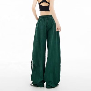 Pantalones Cargo Whiteaura International de Nailon Cortavientos de Peso Medio con Absorción de Humedad, Estilo Paracaídas, Cintura Elástica con Cordón - Product Image 3