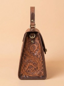 Sac fourre-tout en cuir brodé fait main avec fermeture magnétique, motif floral, style vintage, pour les voyages quotidiens et la plage - Product Image 2