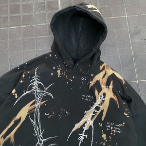 Nouveau sweat à capuche effet vieilli avec motif graphique cyber-gothique et imprimé grand œil au dos, teinture décolorée - Product Image 5