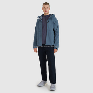 Vente en gros de vêtements Nardon, veste coupe-vent simple à logo personnalisé, veste coupe-vent à capuche zippée pour hommes - Product Image 4
