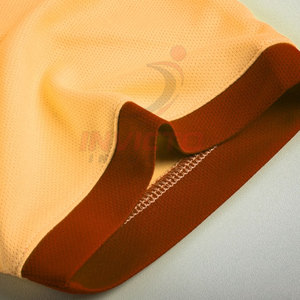 Dernier design, nouveau style, uniforme de football de qualité supérieure, couleur unie, uniforme de football en vente - Product Image 6