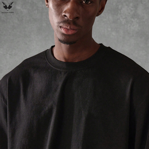 Chemises tendance à manches longues pour hommes 2026, T-shirts décontractés noirs unis à manches longues pour l'extérieur, vente en gros au meilleur prix - Product Image 5