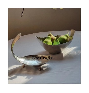 Atractivo Diseño Clásico de Alta Calidad, Tazón para Servir Chocolate y Frutas de Acero Inoxidable Ecológico Martillado - Product Image 2