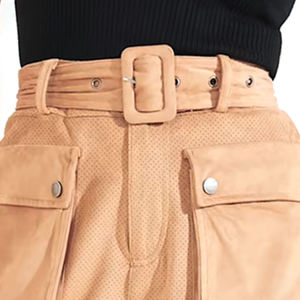 Shorts ligeros para mujer con costuras resistentes y un aspecto moderno para conjuntos de verano a la moda. - Product Image 5