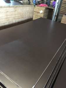 Contrachapado Fenólico de 18 mm con Revestimiento de Película, Sin Emisión de Formaldehído (E0), Reutilizable hasta 20 Veces - Product Image 5