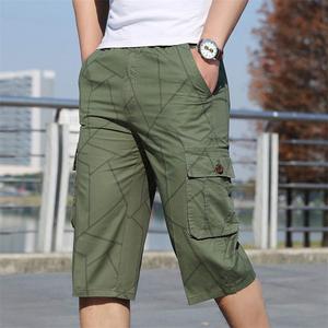 Men's Green Geometric Cargo Shorts Elastic Waist Multiple Pockets Casual Style Breathable Polyester Fabric - Product Image 3