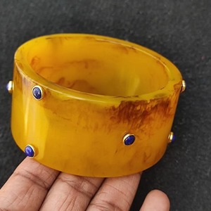 Brazalete de Resina Hecho a Mano, Joyería de Resina Única, Brazalete de Resina Personalizado, Diseño Artístico de Brazalete por AFZA ENTERPRISES - Product Image 4