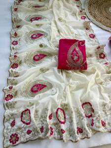 ผ้าซารีดีไซน์เนอร์สตาร์ ทำจากผ้าจอร์เจตต์ พร้อมงานปักลาย C Pallu ประดับด้วยเลื่อมและงานตัดเย็บขอบผ้า พร้อมเสื้อสัตินแบบ Bangalore - Product Image 6