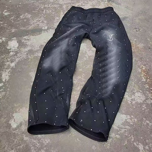 Premium Quality Breathable Men Rhinestone Tracksuit Custom Logo Design Two Piece Outfit For Men - Product Image 3